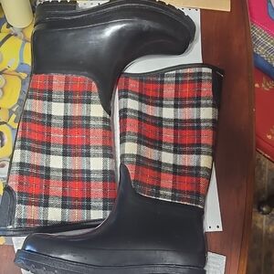 Bass Plaid Rain Boots with Black Soles